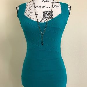💚 Sexy Green Form Fitting Mini Dress Size XS-S💚